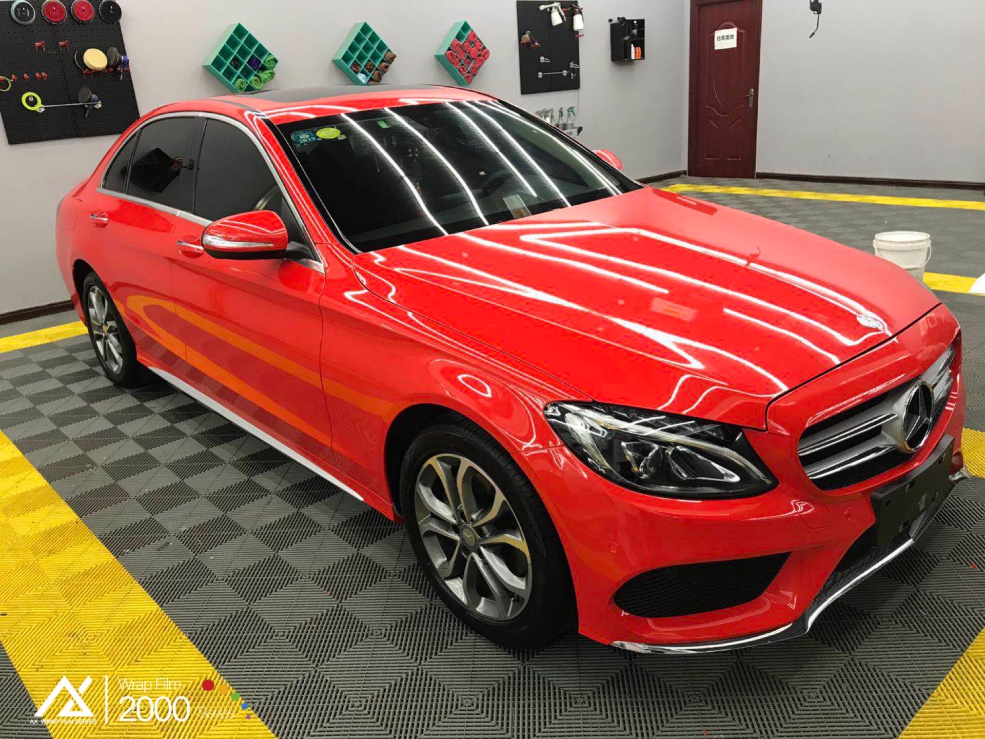 AX WRAP FILM GLOSS RED - ĐỎ BÓNG - MERCEDES BENZ C AX WRAP FILM GLOSS RED - ĐỎ BÓNG - MERCEDES BENZ C